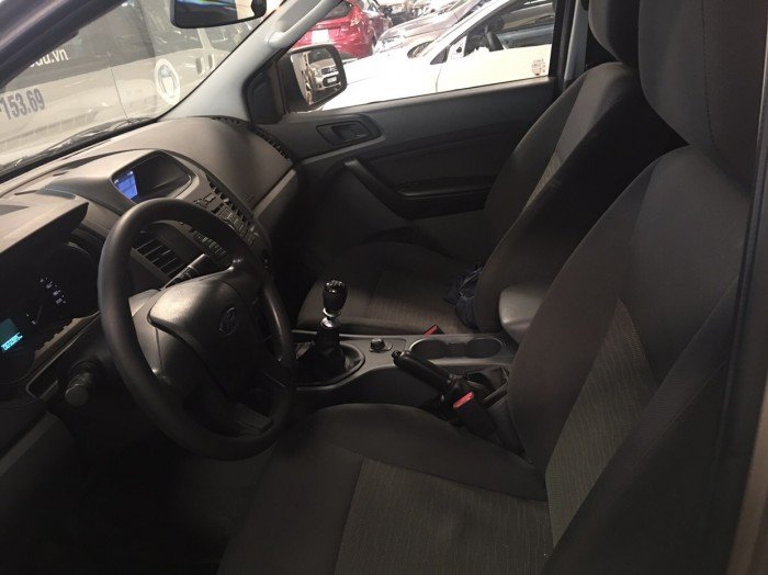 Bán Ford ranger 02 cầu sx 2015 ghi vàng canopy