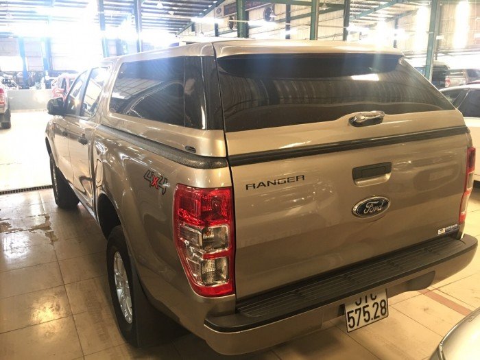 Bán Ford ranger 02 cầu sx 2015 ghi vàng canopy
