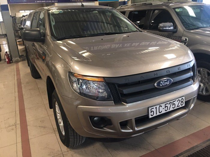 Bán Ford ranger 02 cầu sx 2015 ghi vàng canopy