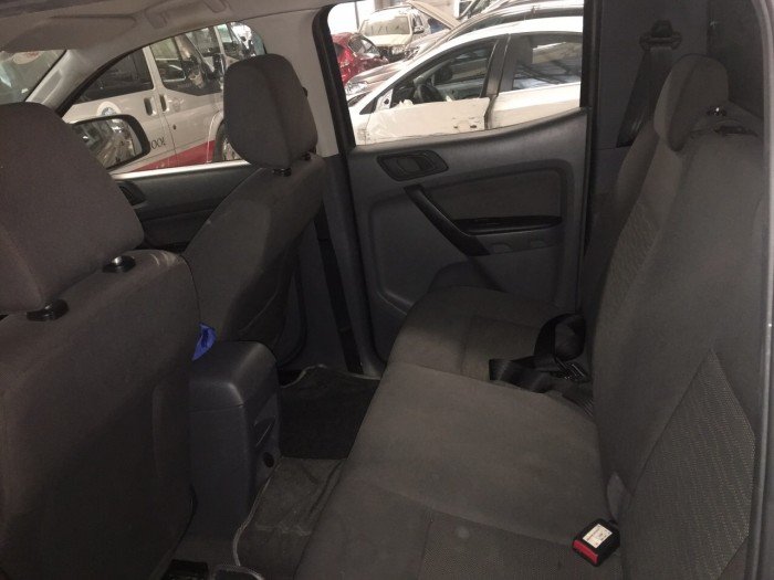 Bán Ford ranger 02 cầu sx 2015 ghi vàng canopy