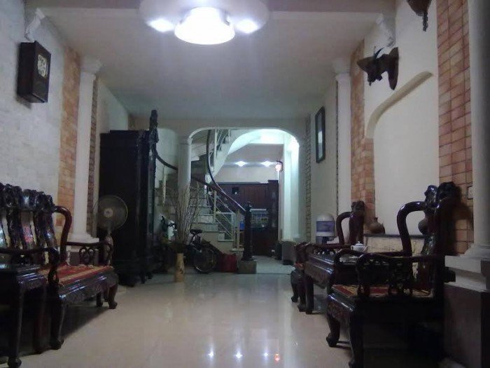 Bán nhà phân lô Thái Hà, ô tô, 42m2, 4 tầng, MT 4,5m.