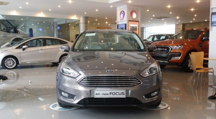 Ford Focus 2018. Hỗ trợ vay 90%, lãi xuất tốt.