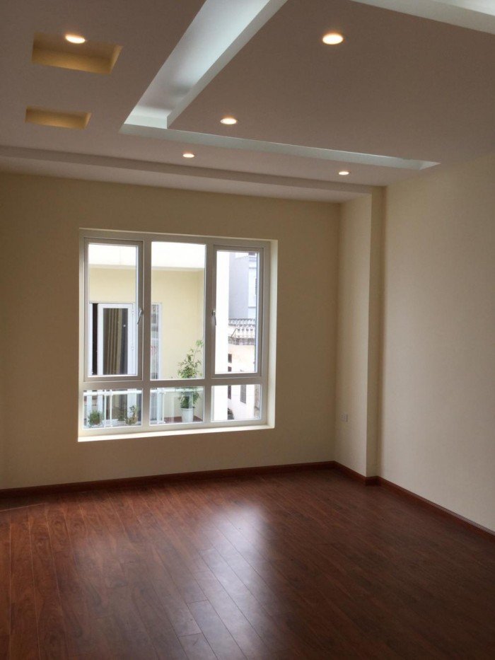 Bán nhà riêng Hào Nam , 44m2, thiết kế hiện đại, giá 3.8 tỷ