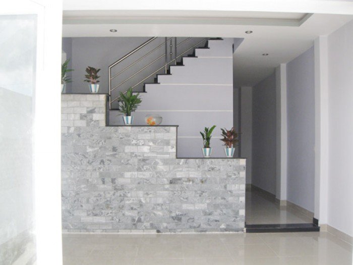Bán nhà đẹp Giảng Võ, 44m2, ngõ thông thoáng, giá 3,7 tỷ
