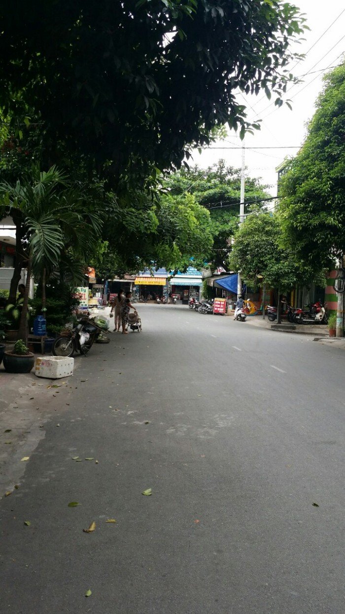 Nhà giá rẽ 2MT hẽm Tân Quý ,DT 4m x 18m, P.Tân Quý