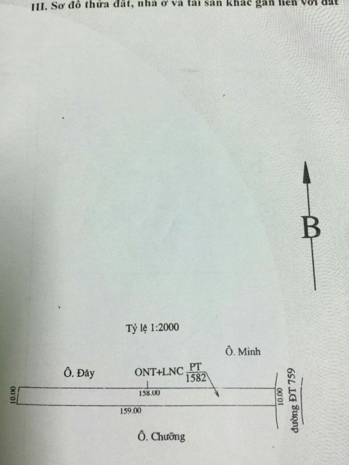 Bán nhà mặt đường dt759