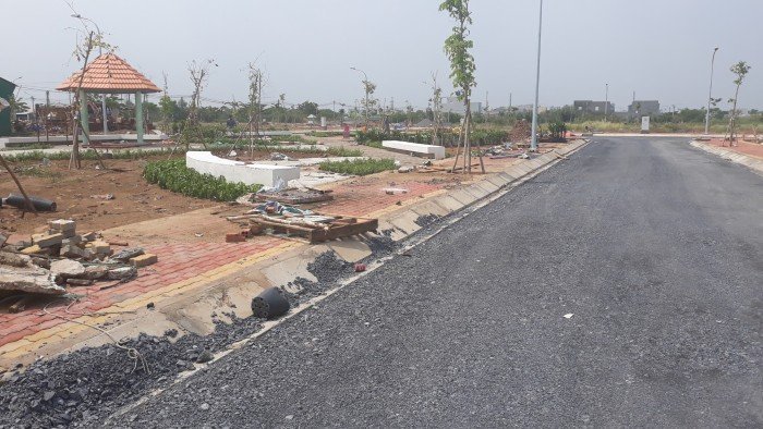 Chỉ còn 1 lô đẹp G4.42, 100m2,T&T Long Hậu.