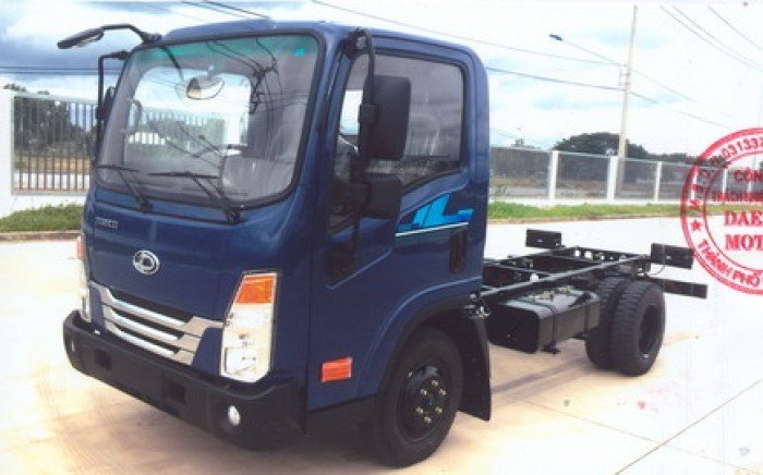 Xe Tai Derhan Tera 240 Tải Trọng 2,4 Tấn Chạy Trong Thành phố