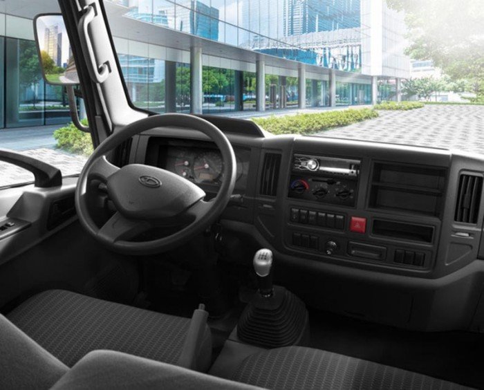 Xe Tai Derhan Tera 240 Tải Trọng 2,4 Tấn Chạy Trong Thành phố