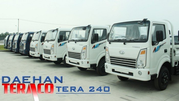 Xe Tai Derhan Tera 240 Tải Trọng 2,4 Tấn Chạy Trong Thành phố