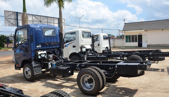 Xe Tai Derhan Tera 240 Tải Trọng 2,4 Tấn Chạy Trong Thành phố