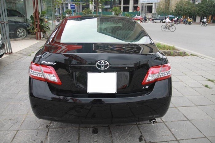 Toyota Camry LE 2009, xe một chủ đi từ đầu.