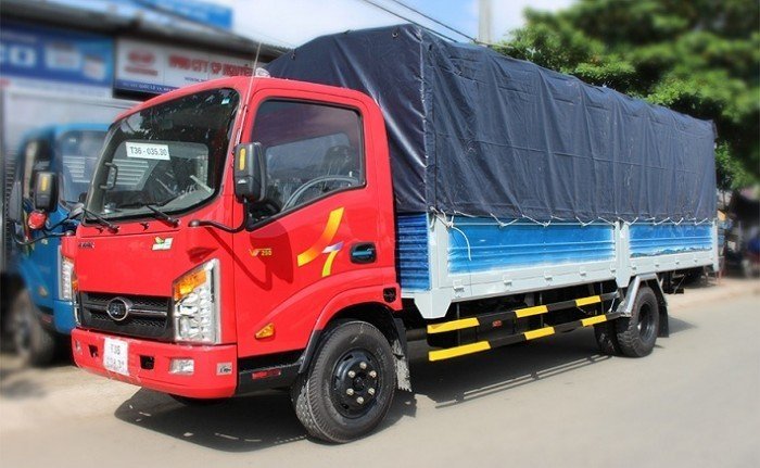 Xe tải Veam VT260, tải 2 tấn thùng dài 6,2m