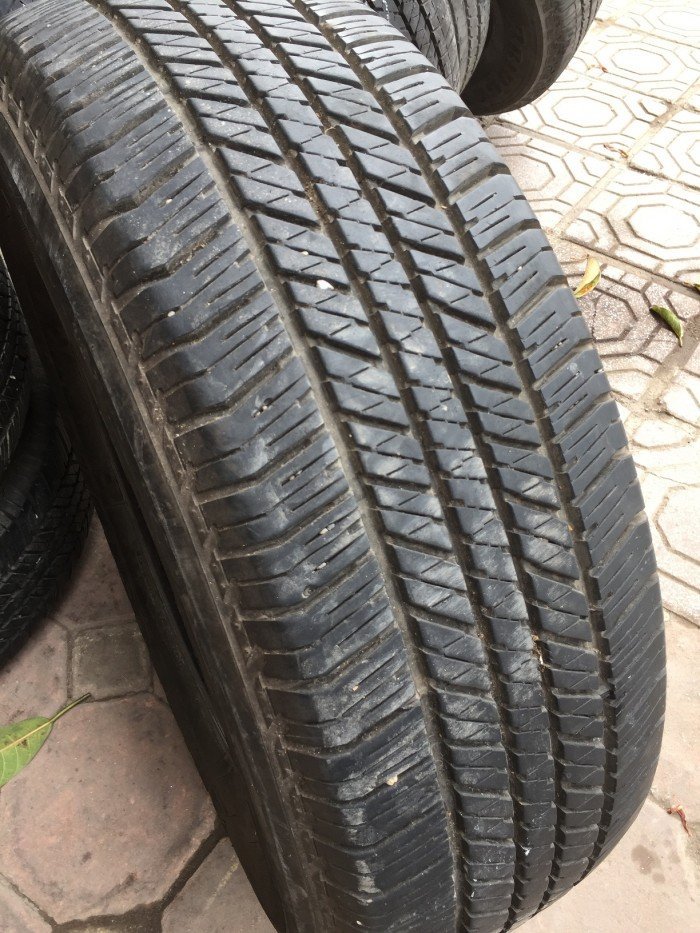 Lốp Bridgestone 265/65R17 99%, bảo hành như lốp mới
