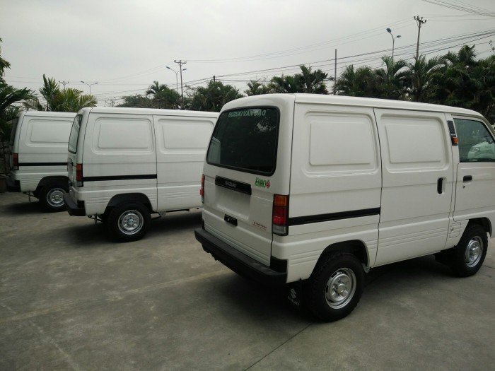 Cần bán xe tải Blind Van 2018 giá ưu đãi, khuyến mại lớn.