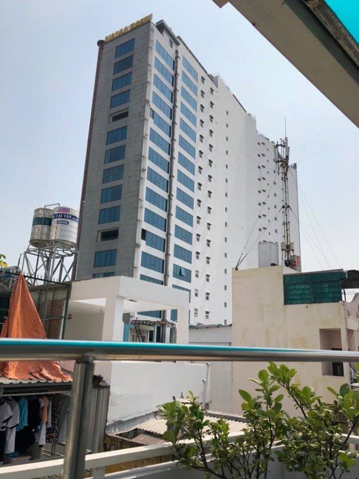 Thua Độ Đá Banh, Bán Gấp nhà Nguyễn Đình Chiểu, Quận 3 38m2 4,8 tỷ