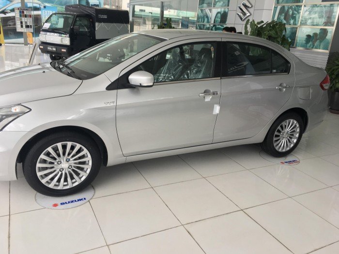 Bán xe Suzuki Ciaz Sedan hạng B giá tốt nhất tại Hà Nội.