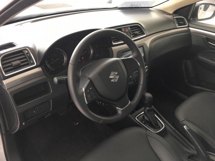 Bán xe Suzuki Ciaz Sedan hạng B giá tốt nhất tại Hà Nội.