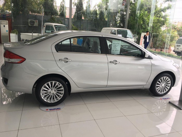 Bán xe Suzuki Ciaz Sedan hạng B giá tốt nhất tại Hà Nội.