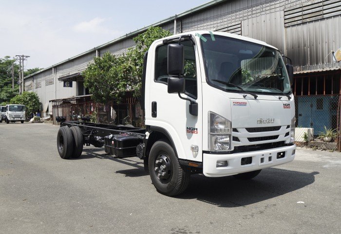 Bảng Giá Chi Tiết xe Tải Isuzu 5.5 tấn Chi Tiết/Xe Tải Isuzu Euro 4