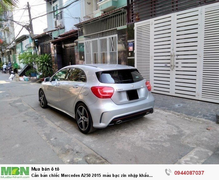 Cần bán chiếc Mercedes A250 2015 màu bạc zin nhập khẩu Đức