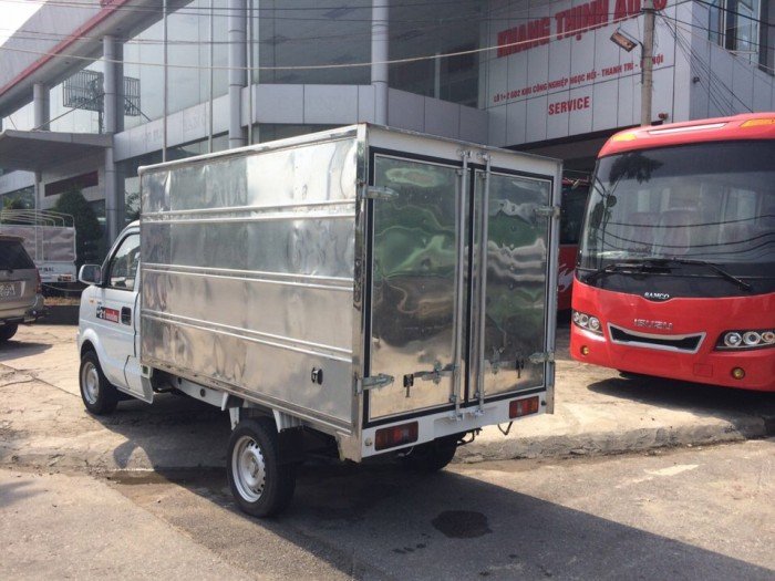 xe tai nhap khau/ gia xe tai nhap khau 1 tan