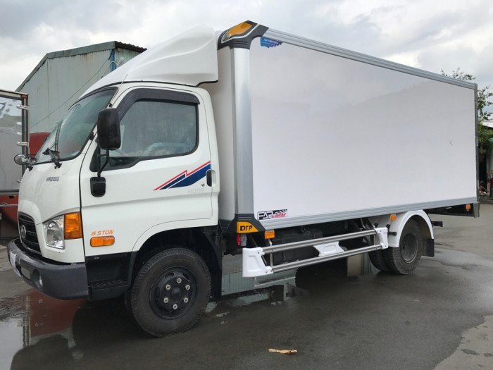 Giá Xe Tải Huyndai Hd99 6,5 Tấn Nhập Khẩu 3 Cục Hàn Quốc/ Đại Lý Huyndai Dothanh 6,5 Tấn Tại Cần Thơ