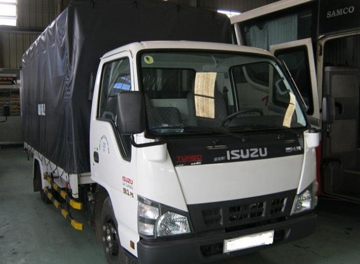 Xe tải ISUZU 2.2 tấn giá rẻ hỗ trợ vay cao