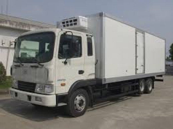 Bán xe tải Huyndai HD210 thùng đông lạnh nhập khẩu giá tốt