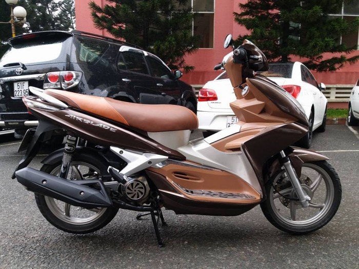 SYM Joyride 110 Fi Phun Xăng Điện Tử Kiểu Dáng Air Blade Tuyệt Đẹp