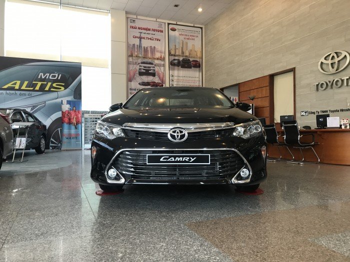 Bán xe Toyota Camry 2018 phiên bản 2.5Q giá cạnh tranh, ưu đãi đặc biệt hấp dẫn