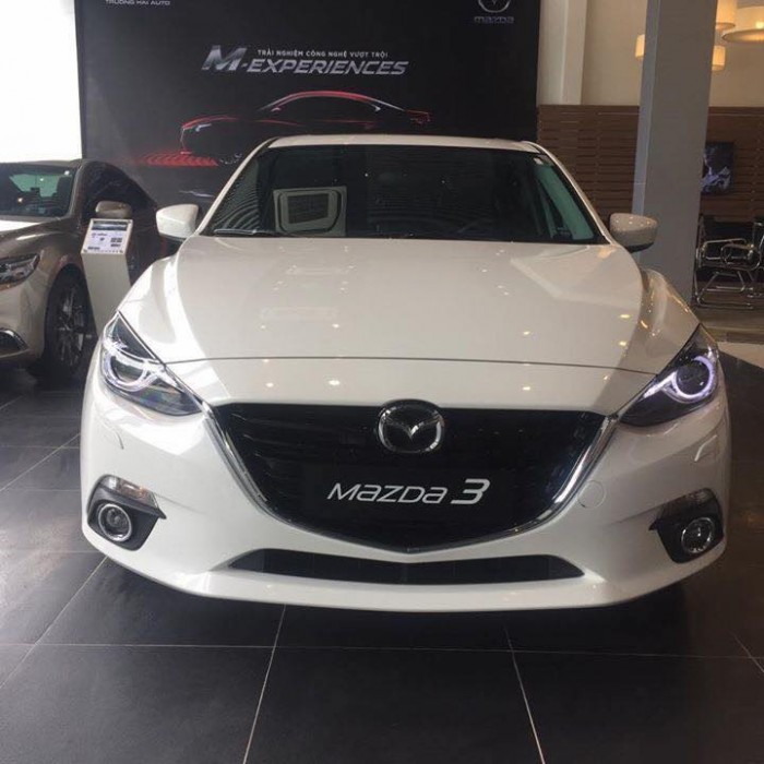 Xe Mazda 3 mới 100%