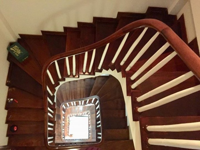 Bán nhà đẹp, mới khu Hào Nam, 42m2, MT 4.2m