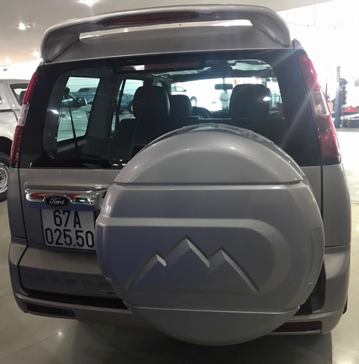 Bán Ford Everest 01 cầu sx 2014 số tự động