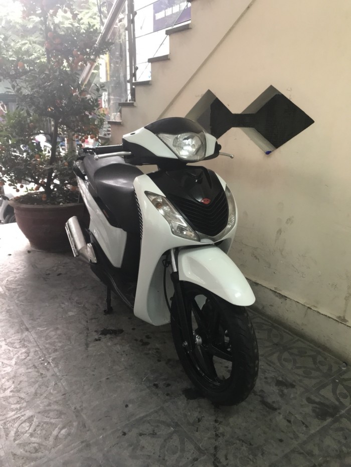 SH nhập 150cc đời 2k11 bản sport mặt đồng hồ Mickey, biển gánh 29H -17117