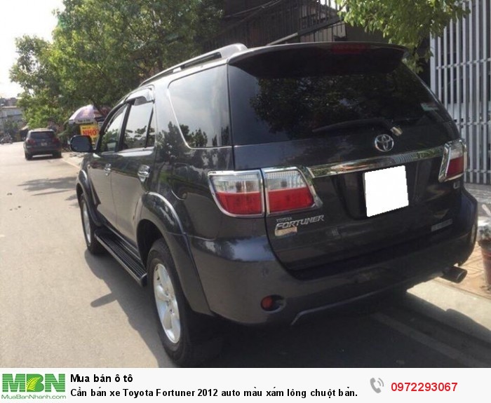 Cần bán xe Toyota Fortuner 2012 auto màu xám lông chuột bản V 2 cầu