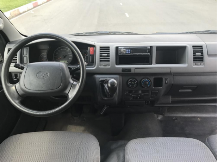 Nhà dư dùng bán Toyota Hiace 2007 bán tải chở hàng và chở người 06 chỗ
