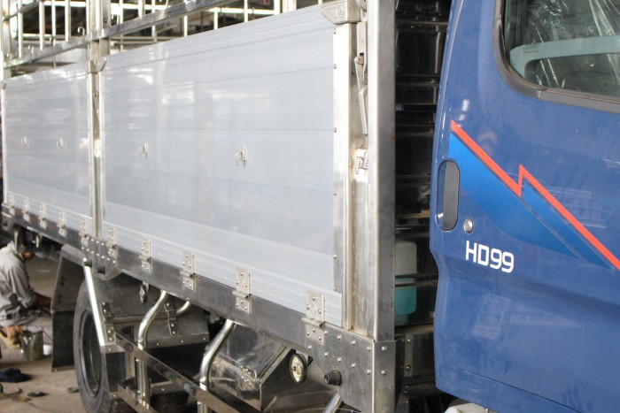 Xe tải huyndai hd99