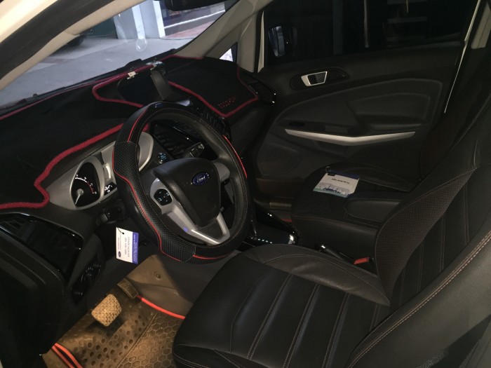 Bán Ford Ecosport sx 2016 titanium màu trắng