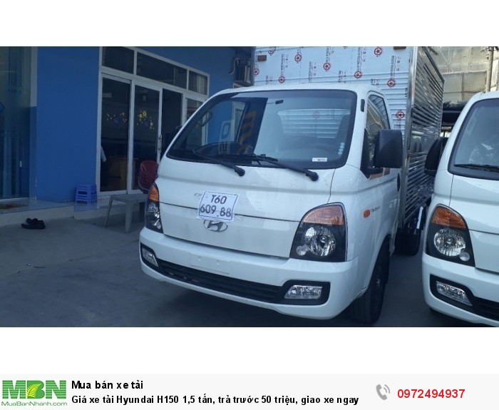 Giá xe tải Hyundai H150 1,5 tấn, trả trước 50 triệu, giao xe ngay