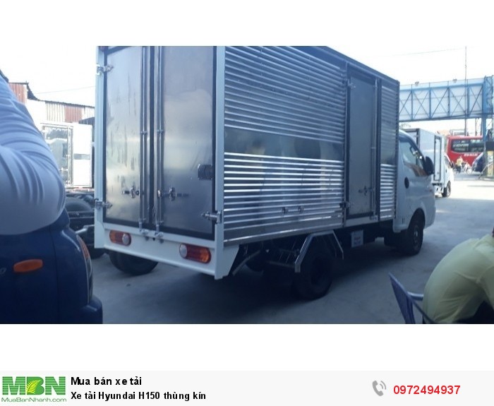 Xe tải Hyundai H150 thùng kín