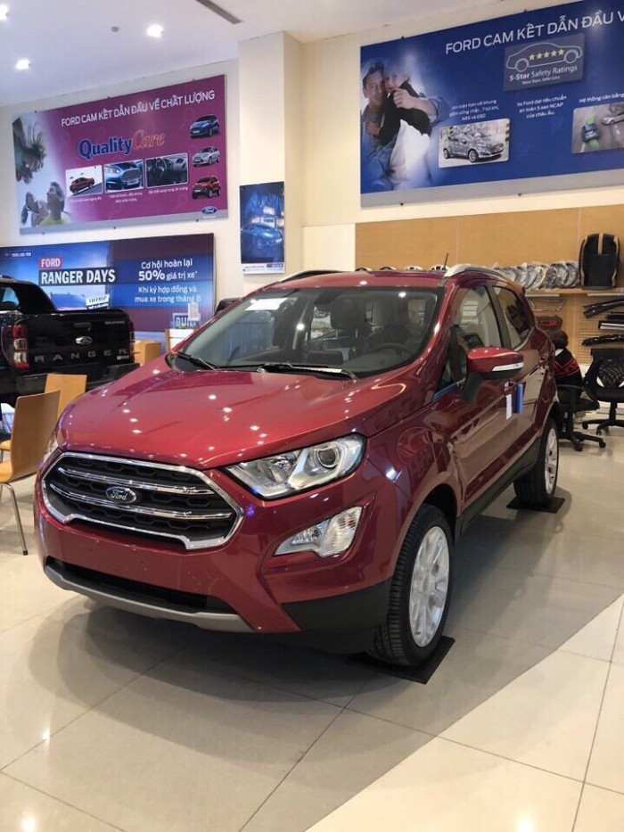 Ford Ecosport Titanium 2018 tặng bảo hiểm thân vỏ