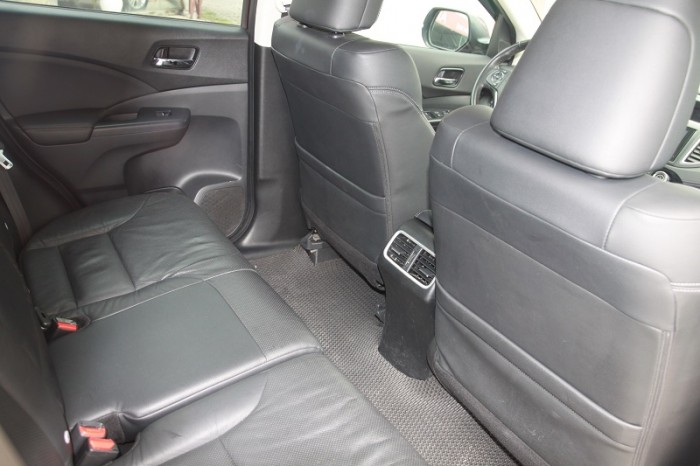 Honda CRV 2.4L màu Đỏ bọc đô, sản xuất và đăng kí 2016.