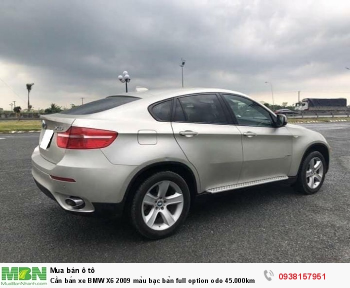 Cần bán xe BMW X6 2009 màu bạc bản full option odo 45.000km.