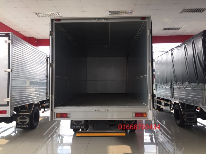 Bán xe tải Hino 650l mới 2017 tải trọng 1,8 tấn, giá rẻ nhất thị trường