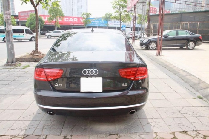 Audi A8 4.2 Quattro, sx 2010, đăng kí 2011, màu xanh, nhập nguyên chiếc tại Đức.