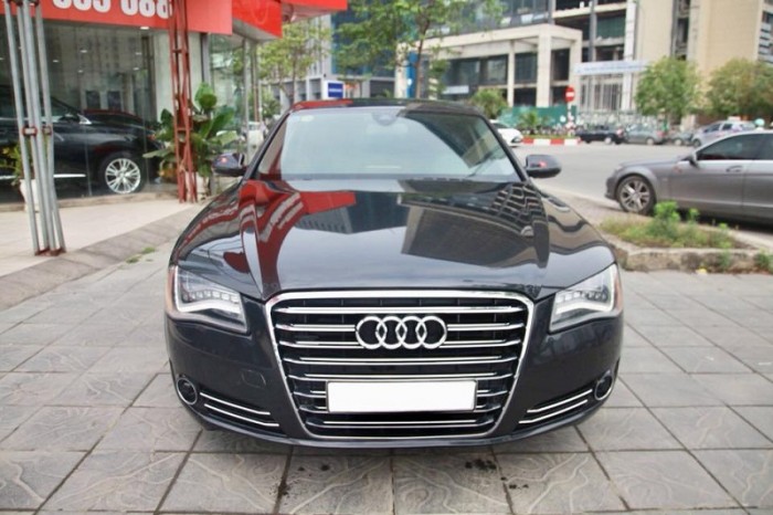 Audi A8 4.2 Quattro, sx 2010, đăng kí 2011, màu xanh, nhập nguyên chiếc tại Đức.