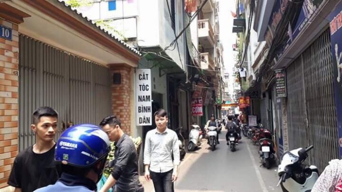 Bán gấp nhà phố Lê Thanh Nghị, Hai Bà Trưng 54m2, 4 tầng, MT 4.8m, 4.2 tỷ.