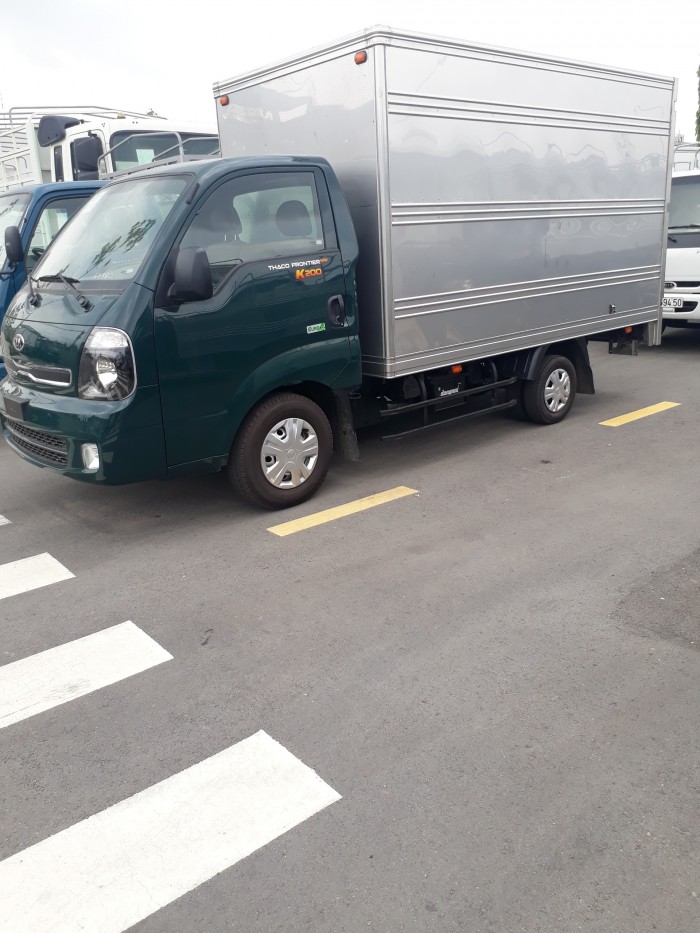 Xe tải kia k200 , trả góp lãi xuất thấp,giá cạnh tranh , 1 tấn 9 ( 990 kg ), , máy điện 2018, chạy thành phố  , giá tốt nhất , quận thủ đức , hồ chí minh ..........