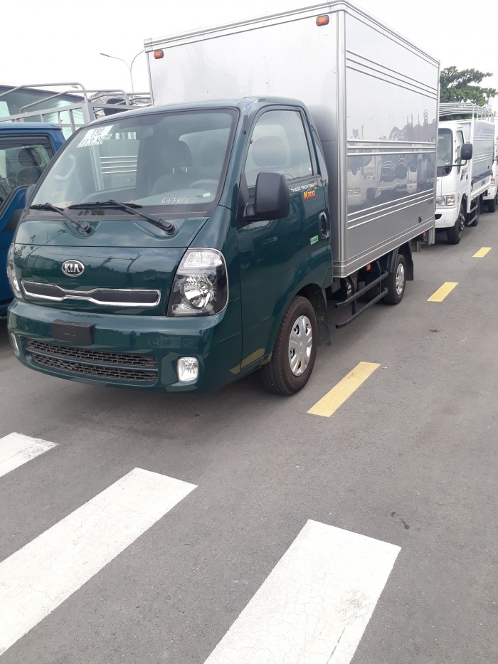 Xe tải kia k200 , trả góp lãi xuất thấp,giá cạnh tranh , 1 tấn 9 ( 990 kg ), , máy điện 2018, chạy thành phố  , giá tốt nhất , quận thủ đức , hồ chí minh ..........